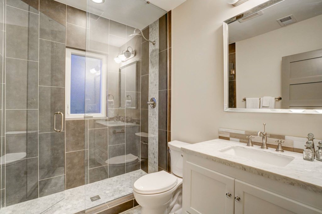 Experience the best Denver countertop installation process from Stone Ideas INC. Stone Ideas INC. is the best Denver countertop stone consultation and custom fabrication for the best quartz and marble countertops in Denver.